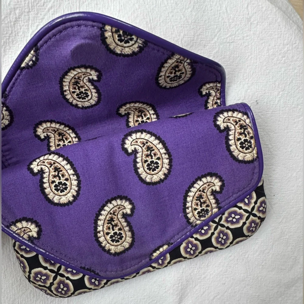 Romantic Floral Vera Bradley Simply Violet Multiple Compartment Wristlet Wallet